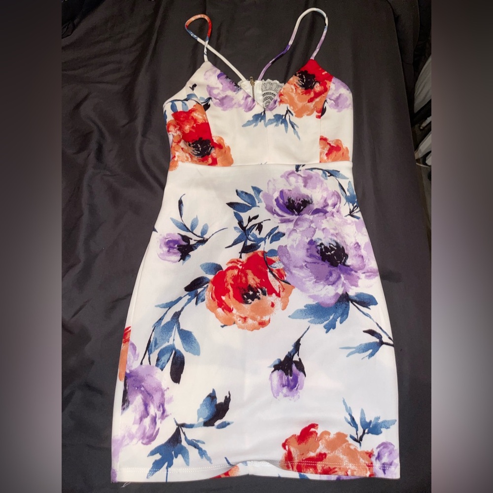 Forever 21 Bodycon Mini Dress with Lace Open Back